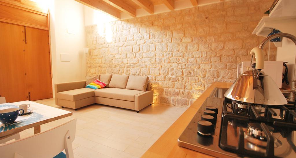 Hotel Novecento Шикли Экстерьер фото